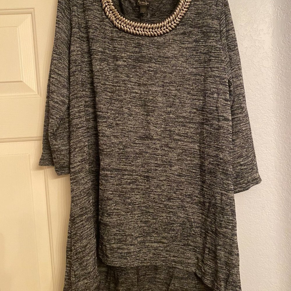 NEW LAVANYA WOMAN TOP -PLUS SIZE 2X